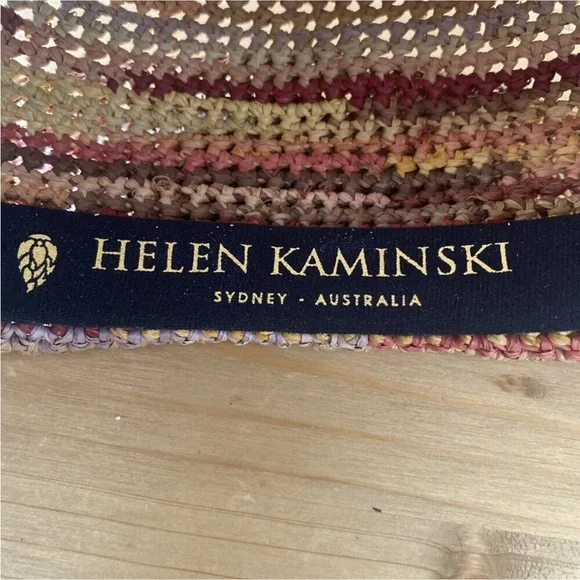 Helen Kaminski 100% Raffia Hat - Picture 6 of 7